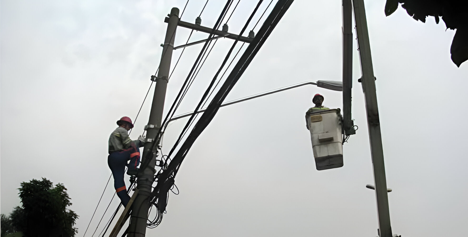 Proyek Instalasi Jaringan Distribusi Listrik